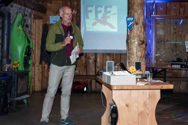 fff-100-jahrfeier2024-122EAF5D68-265F-74E5-453F-9C95147633AB.jpg